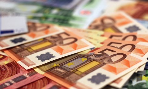 Kylančio EURIBOR grėsmė: ką įsivertinti ir kaip pasiruošti?
