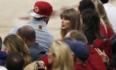 „Forbes“: Taylor Swift – turtingiausia visų laikų muzikantė