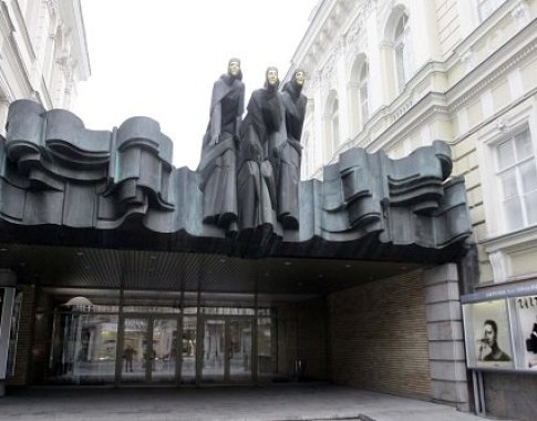 Statistika: kine ir teatre pernai lankytasi dažniau