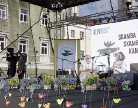 Sostinėje - folkloro festivalis „Skamba skamba kankliai