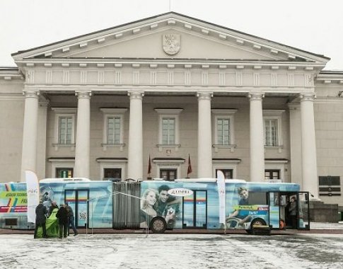 Kelionę po Lietuvą pirmadienį pradeda Technologijų mokykla ant ratų