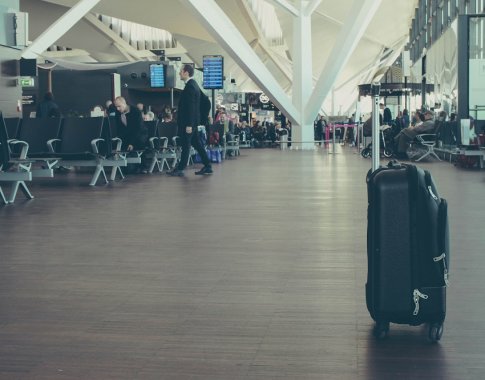 Keleiviai padės oro uostams kelti paslaugų kokybę