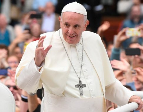 Popiežiaus vizitas: ką reikia žinoti vykstantiems į oro uostą