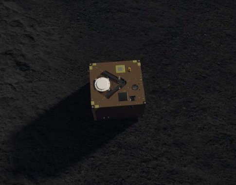 Dieną su asteroidu praleidęs robotas gali padėti suprasti saulės sistemos atsiradimą