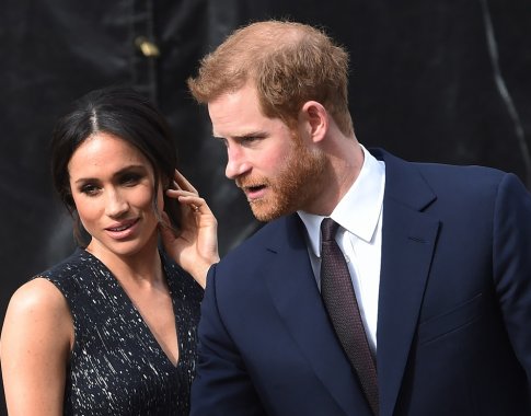 Karališka šeima pagausės: Princas Haris su žmona Meghan laukiasi pirmagimio