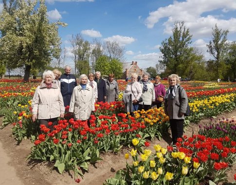 Vienatvei – ne: senjorai kviečiami jungtis į dienos centrus