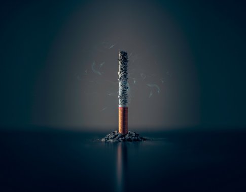 Nematomi pavojai: pasyvus rūkymas gali sukelti net depresiją