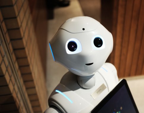 Robotika – padeda labiau įtraukti mileniumo kartos atstovus į naują darbą