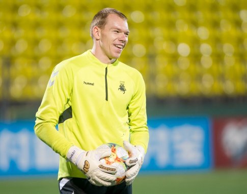Futbolininkas V.Černiauskas: „Mūsų rinktinei labiausiai trūksta pasitikėjimo“ Futbolininkas V.Černiauskas: „Mūsų rinktinei labiausiai trūksta pasitikėjimo“
