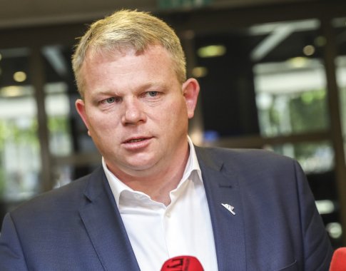 A. Palionis mano, kad ES pinigų neprireiks: „Dėl gaisro nuostoliai ūkininkams nėra milijoniniai“ A. Palionis mano, kad ES pinigų neprireiks: „Dėl gaisro nuostoliai ūkininkams nėra milijoniniai“