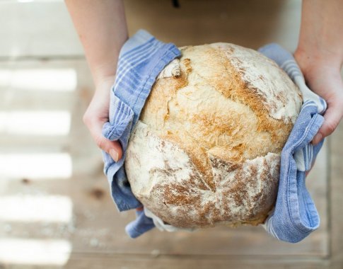 Duona be gliuteno: kaip pasigaminti patiems?