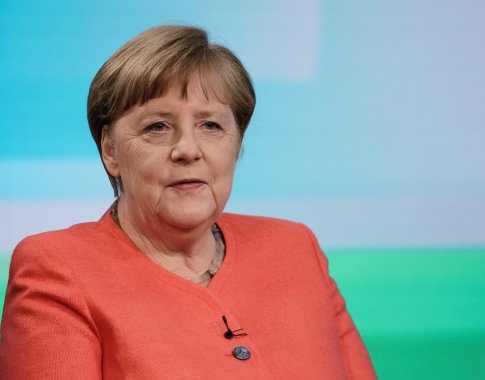 Vokietijos kanclerė A. Merkel tvirtai atmeta galimybę siekti penktosios kadencijos