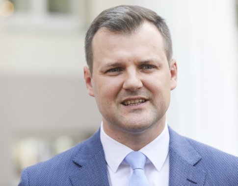 G. Paluckas ragina stabdyti geležinkelio plėtrą Klaipėdoje: tai nusikaltimas žmonėms G. Paluckas ragina stabdyti geležinkelio plėtrą Klaipėdoje: tai nusikaltimas žmonėms