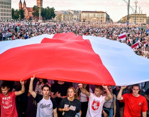 A. Lukašenkai priešinasi elitas: atsistatydina protestuotojus parėmęs Baltarusijos ambasadorius Slovakijoje