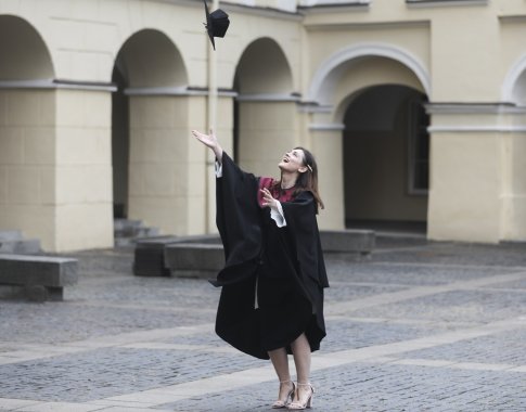 Šiemet išaugo stojančiųjų į aukštąsias mokyklas ir profesinio mokymo įstaigas skaičius