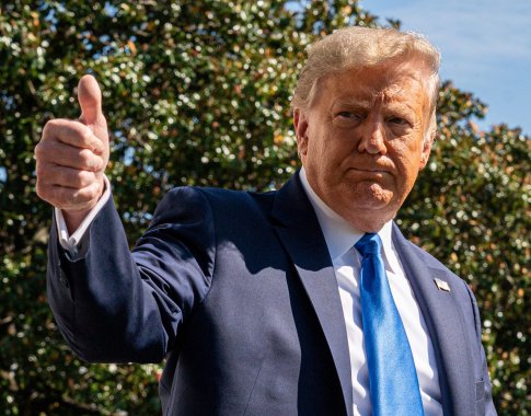 D. Trumpas teigia esąs pasirengęs perduoti valdžią, bet tikisi laimėti rinkimus D. Trumpas teigia esąs pasirengęs perduoti valdžią, bet tikisi laimėti rinkimus