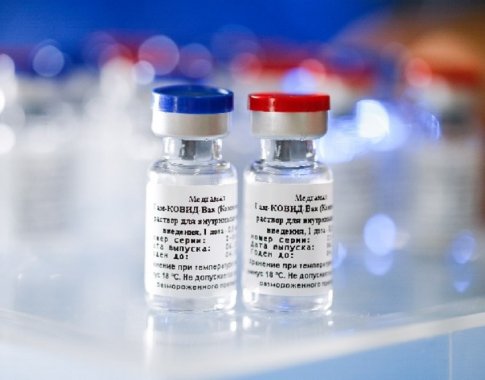 Rusija pateikė paraišką PSO dėl kuo skubesnės jos vakcinos nuo COVID-19 registracijos