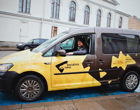 Kaune atnaujinamos „Socialinis taksi“ paslaugos, orientuotos į neįgaliuosius