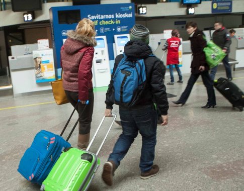 Užimtumo tarnybos apklausa: 40,5 proc. užsienyje gyvenančių lietuvių rimtai galvoja apie sugrįžimą į šalį Užimtumo tarnybos apklausa: 40,5 proc. užsienyje gyvenančių lietuvių rimtai galvoja apie sugrįžimą į šalį