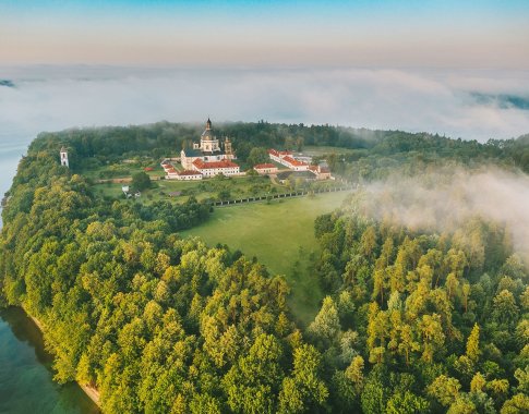 Pažaislis pripažintas geriausia 2020-ųjų Europos kino lokacija Pažaislis pripažintas geriausia 2020-ųjų Europos kino lokacija