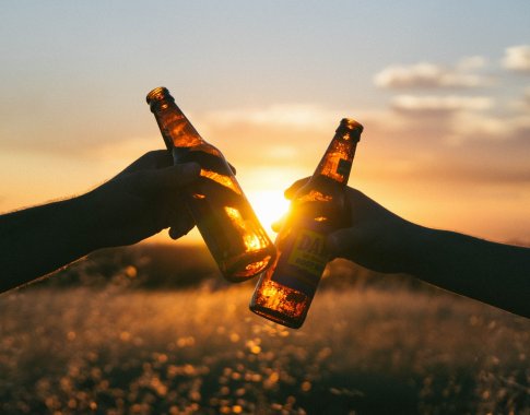 Balandį Seimas peržiūrės alkoholio kontrolės įstatymus: dabartinė tvarka menkai sprendžia alkoholizmą