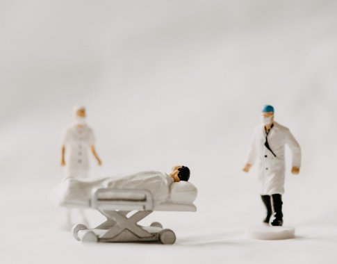 Kas trečiam COVID-19 persirgusiam žmogui diagnozuojami psichikos ar neurologiniai sutrikimai Kas trečiam COVID-19 persirgusiam žmogui diagnozuojami psichikos ar neurologiniai sutrikimai