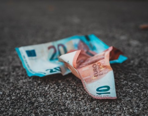 Kas tryliktas gyventojas pernai patyrė didelį materialinį nepriteklių Kas tryliktas gyventojas pernai patyrė didelį materialinį nepriteklių