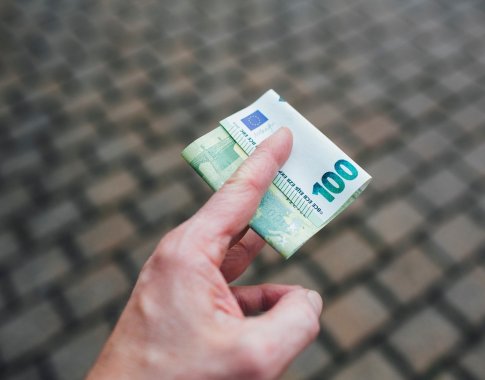 Darbo kodekso pataisa: darbo užmokestis turi būti mokamas pavedimu į sąskaitą Darbo kodekso pataisa: darbo užmokestis turi būti mokamas pavedimu į sąskaitą