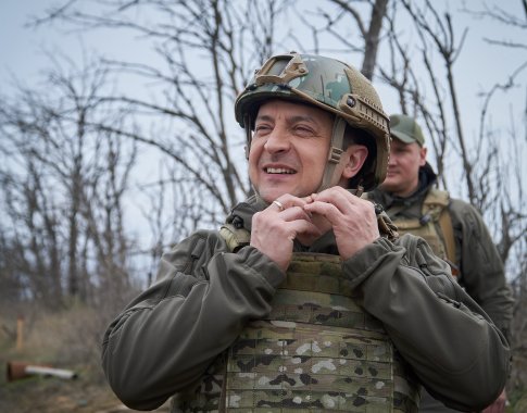 Ukrainos prezidentas įspėja, kad Rusijos kariai gali grįžti „bet kurią akimirką“