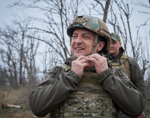 Ukrainos prezidentas įspėja, kad Rusijos kariai gali grįžti „bet kurią akimirką“ Ukrainos prezidentas įspėja, kad Rusijos kariai gali grįžti „bet kurią akimirką“
