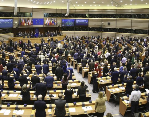 EP patvirtino prekybos ir bendradarbiavimo susitarimą su Jungtine Karalyste EP patvirtino prekybos ir bendradarbiavimo susitarimą su Jungtine Karalyste