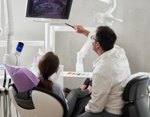 Gyvenimas su dantų implantais: 6 dalykai, kuriuos verta žinoti