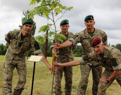 Lietuvos kariuomenėje tarnybą pradeda daugiau kaip 500 jaunuolių