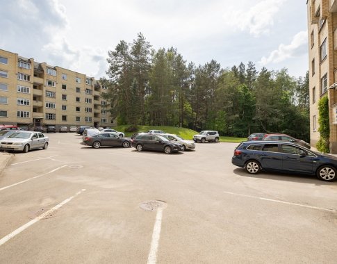 Vilnius imasi mašinomis pergrūstų gyvenamųjų rajonų Vilnius imasi mašinomis pergrūstų gyvenamųjų rajonų