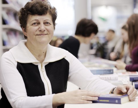 Rašytoja I. Buivydaitė: šalia amžinųjų temų – kova su šiukšlėmis Rašytoja I. Buivydaitė: šalia amžinųjų temų – kova su šiukšlėmis