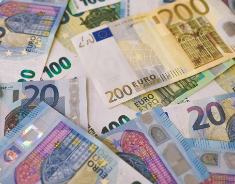 Lietuvos banko siūlymas didinti mokesčius gyventojams įvertintas skeptiškai