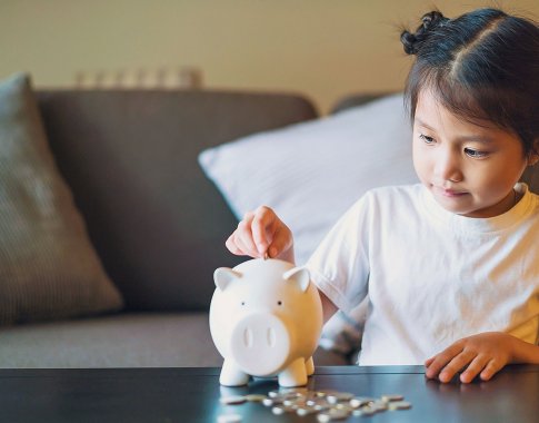 5 pamokos apie pinigus vaikams – itin pravers prieš mokslo metus