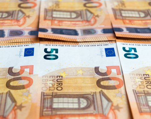 Vidutinė pensija kitais metais galėtų didėti 50 eurų Vidutinė pensija kitais metais galėtų didėti 50 eurų