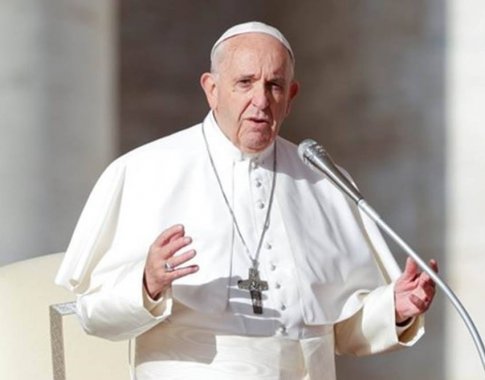 Popiežius nemato galimybės tos pačios lyties santuokoms Bažnyčioje