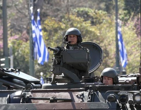 Graikija ratifikavo istorinę gynybos sutartį su Prancūzija