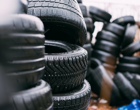 Kada keisti automobilio padangas: svarbu žvelgti ne tik į kalendorių, bet ir pro langą Kada keisti automobilio padangas: svarbu žvelgti ne tik į kalendorių, bet ir pro langą