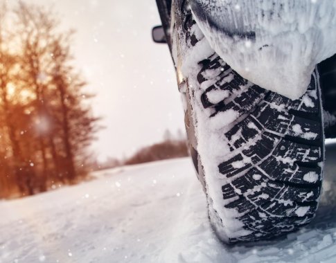 Atėjus šaltukui: viskas, ką reikia žinoti, norint paruošti automobilį šaltajam sezonui