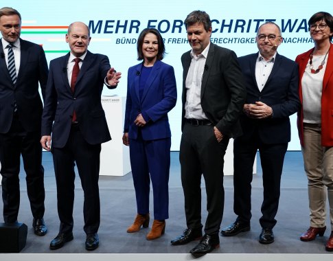 Trys Vokietijos partijos susitarė dėl bendros koalicinės sutarties