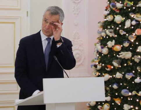 J. Stoltenbergas ragina Rusiją mažinti įtampą Ukrainos pasienyje: Maskva turėtų skaidriai deklaruoti savo tikslus