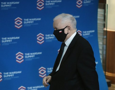 Lenkijos valdančiųjų lyderis: Vokietija siekia ES paversti į „ketvirtąjį reichą“ Lenkijos valdančiųjų lyderis: Vokietija siekia ES paversti į „ketvirtąjį reichą“