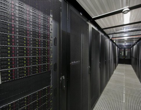 Dedikuoti ir cloud serveriai – kuo jie panašūs ir kuo skiriasi? Dedikuoti ir cloud serveriai – kuo jie panašūs ir kuo skiriasi?