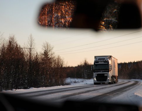 Dėl Baltarusijos sankcijų vežėjų nuostoliai gali siekti daugiau kaip 100 mln. eurų Dėl Baltarusijos sankcijų vežėjų nuostoliai gali siekti daugiau kaip 100 mln. eurų