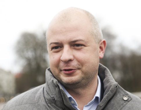 S. Gentvilas: už nesprendžiamą klimato kaitos problemą mokėsime brangiau nei už taršų automobilį kasmet S. Gentvilas: už nesprendžiamą klimato kaitos problemą mokėsime brangiau nei už taršų automobilį kasmet