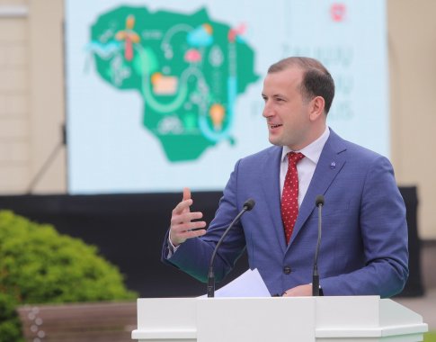 V. Sinkevičius: plėtojant atsinaujinančią energetiką Lietuva gali lyderiauti visoje ES V. Sinkevičius: plėtojant atsinaujinančią energetiką Lietuva gali lyderiauti visoje ES