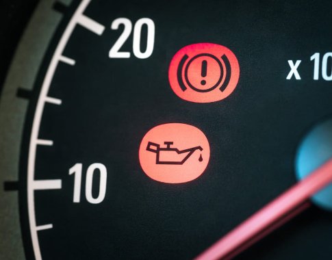 Užsidegė tepalo lemputė: ką daryti ir kada susirūpinti? Užsidegė tepalo lemputė: ką daryti ir kada susirūpinti?